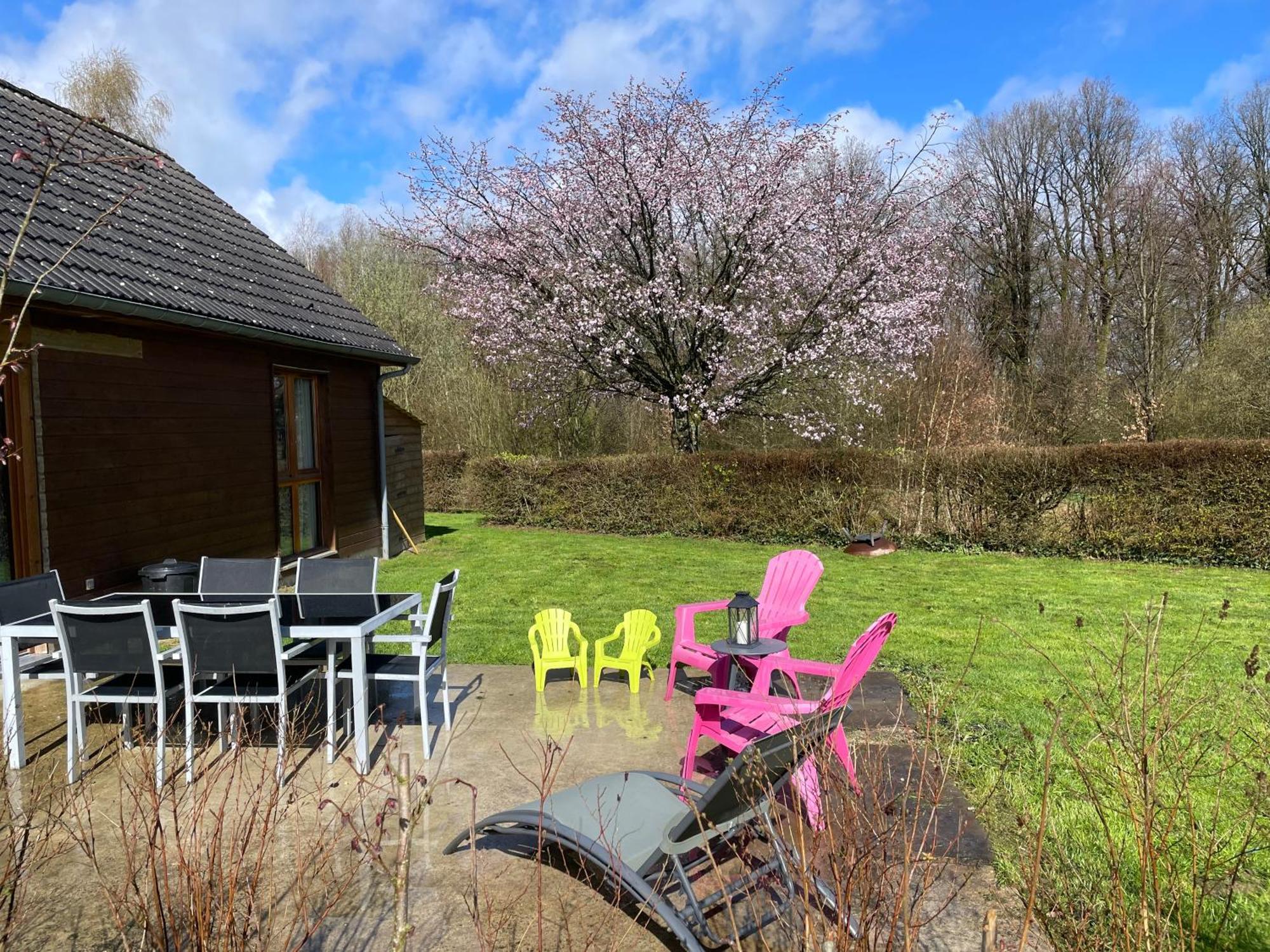 Cottage Chaleureux Dans Domaine Prive Signy-le-Petit Dış mekan fotoğraf